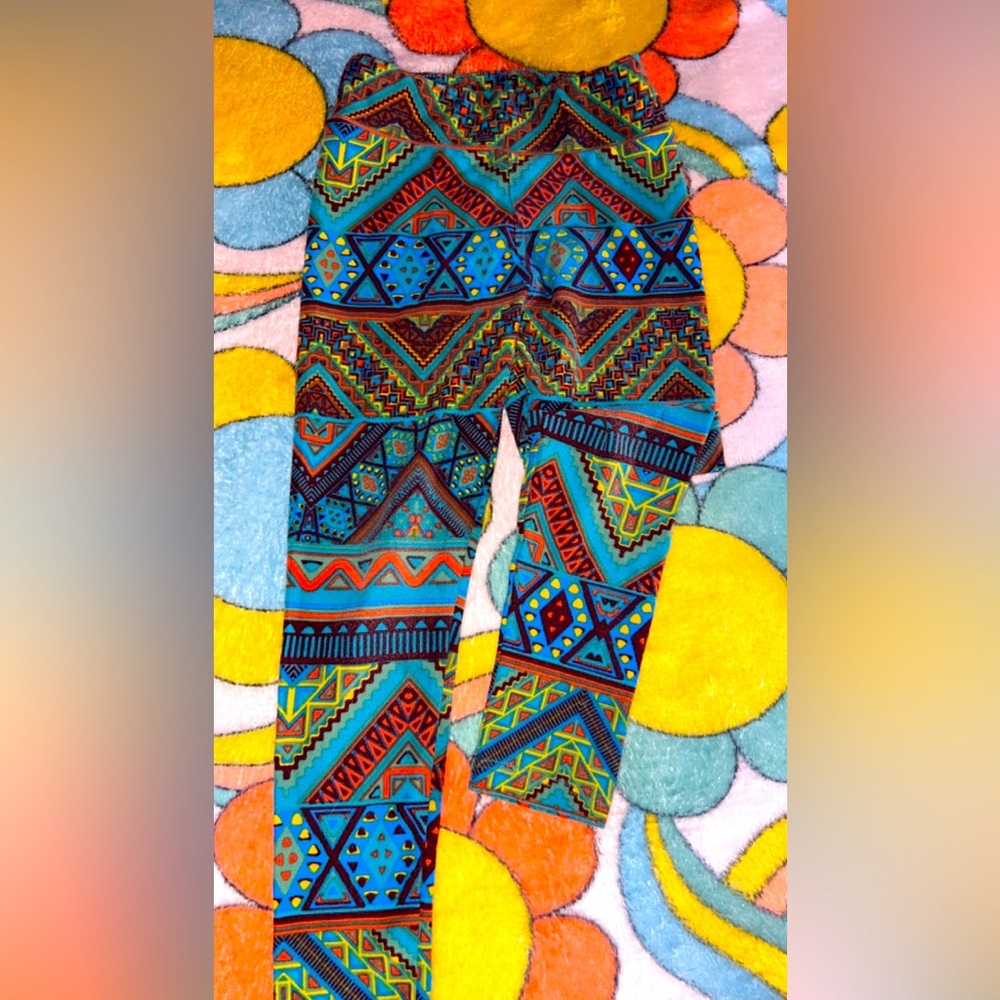 Lularoe Vibrant Colored Multi Pattern Legging Youth S/M